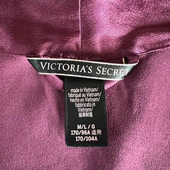 Vintage Victoria's Secret Purple Robe with Long Sleeves and Open Front - Picture 6 of 7